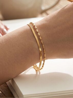 Elegant Gold Double-Stack Bracelet Set